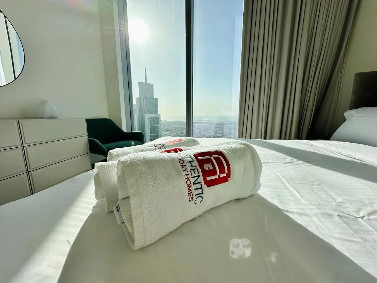 Homelike Charm High-End Furnished And Luxurious Dubai 0*,  Forenede Arabiske Emirater