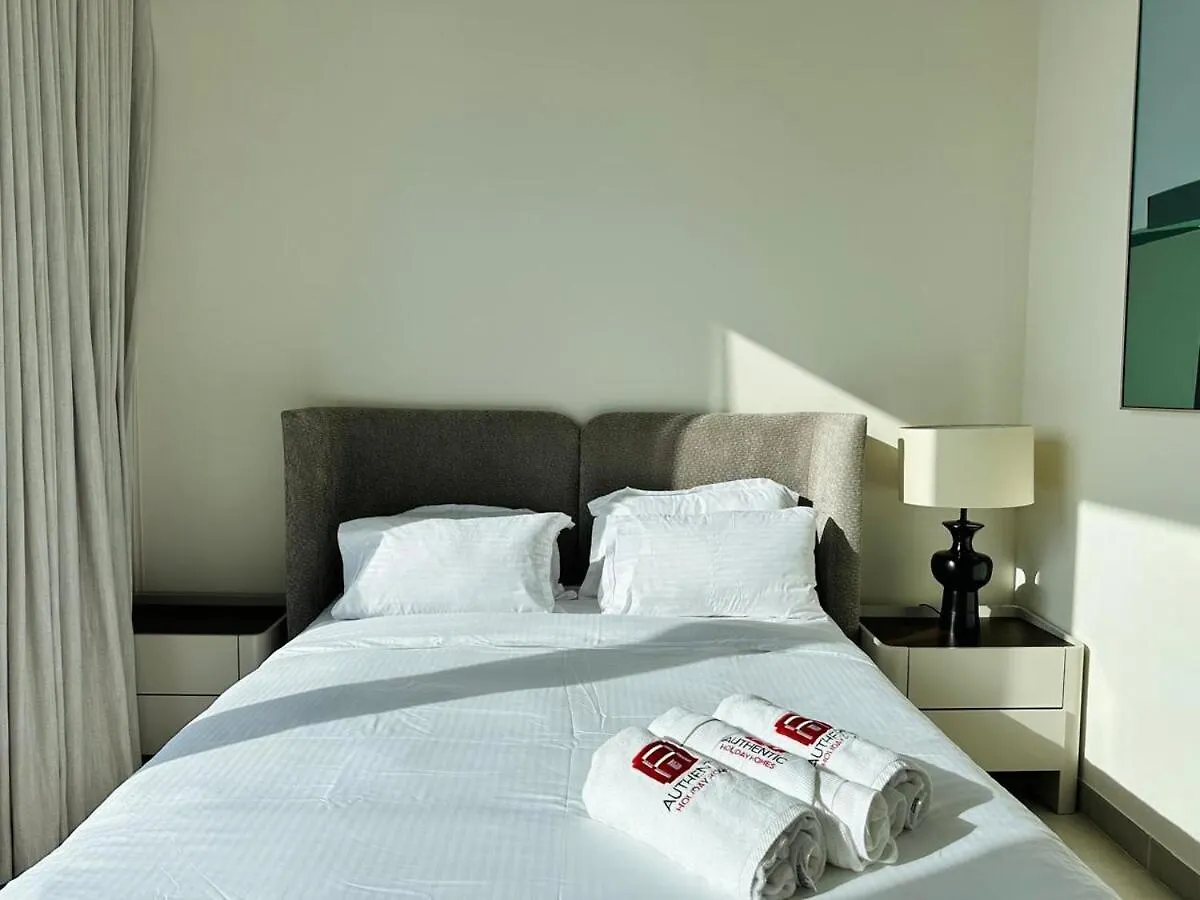 Homelike Charm High-End Furnished And Luxurious Dubai 0*,  Forenede Arabiske Emirater