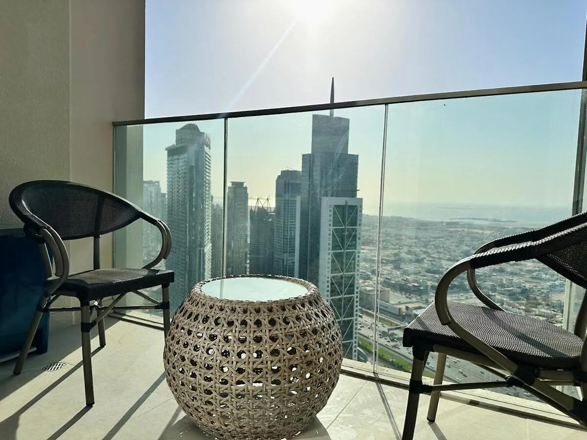 Homelike Charm High-End Furnished And Luxurious Dubai